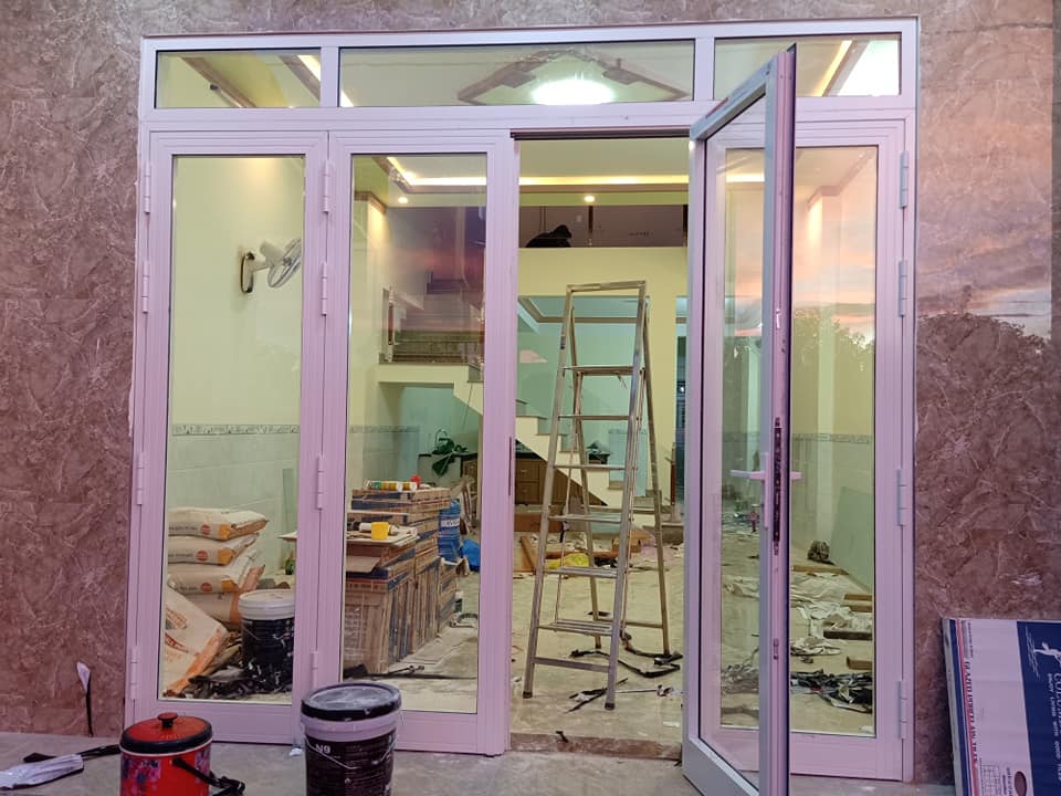Cửa đi 4 cánh - 0914734979